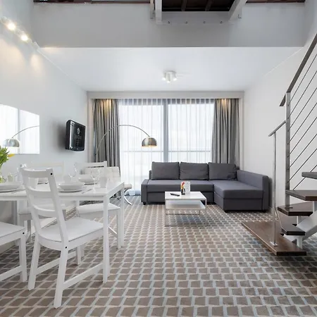 Deluxe Marine Seaview By Jantar Apartment