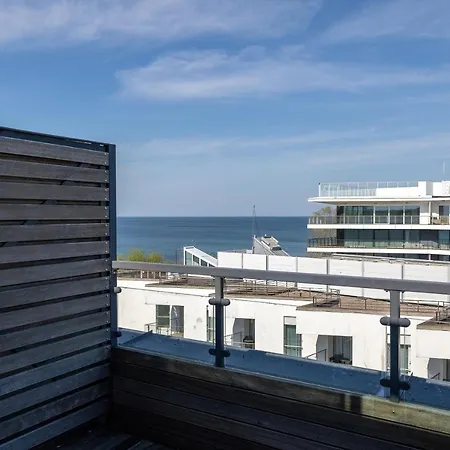 Deluxe Marine Seaview By Jantar Apartment *